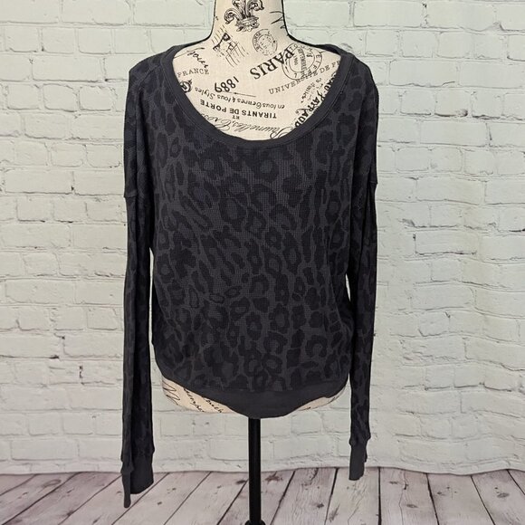 Splendid Waffle Knit Top Gray Leopard Print S - Picture 1 of 7